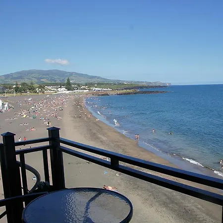 3 Praias Πόντα Ντελγκάντα