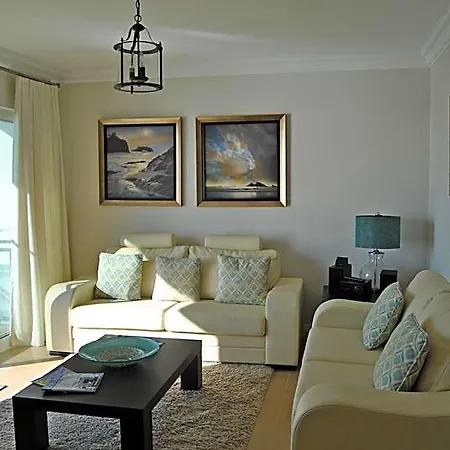 3 Praias Aparthotel
