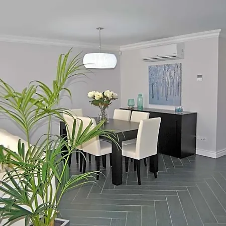 3 Praias Aparthotel 4*