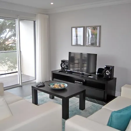 3 Praias Ξενοδοχείο με διαμερίσματα 4*