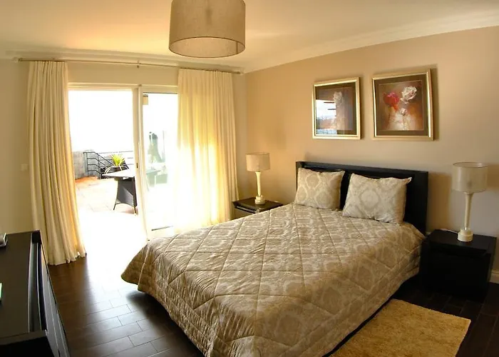 3 Praias Апарт-отель Понта-Делгада