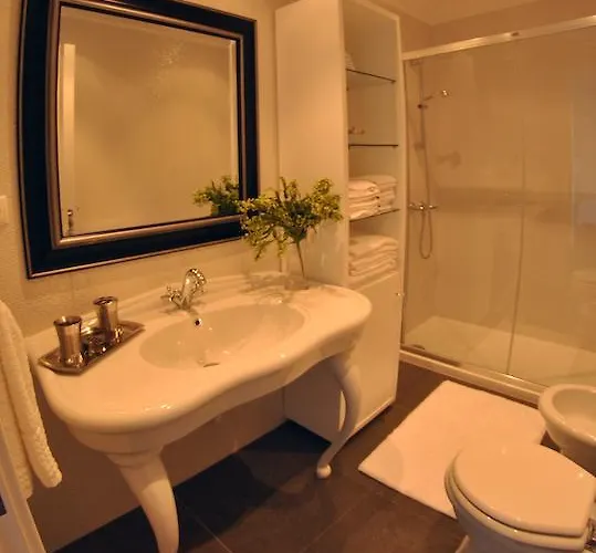 Ξενοδοχείο με διαμερίσματα 3 Praias Πόντα Ντελγκάντα