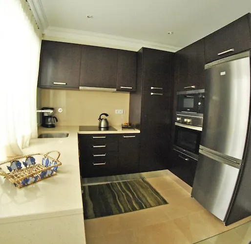 Ξενοδοχείο με διαμερίσματα 3 Praias 4*