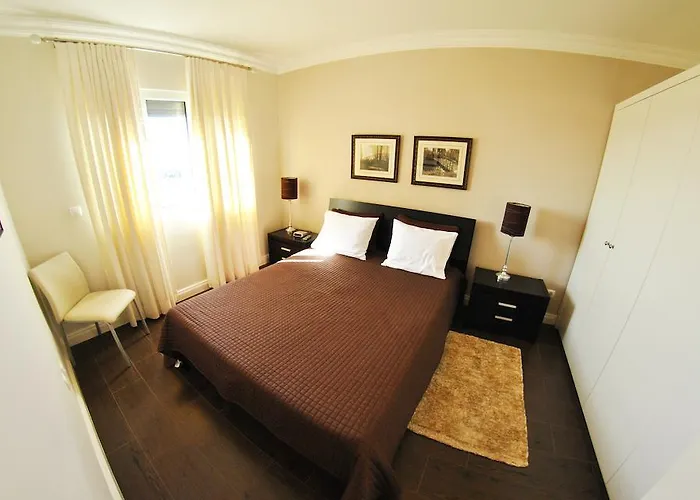 Ξενοδοχείο με διαμερίσματα 3 Praias